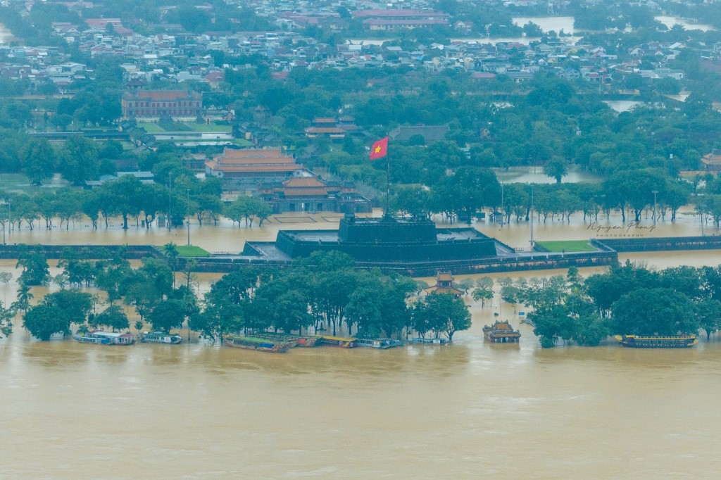 lu lut tai hue_hue ngap lut_mua lu tai hue_ mua nang tai hue_ngap lut hue 202520.jpg